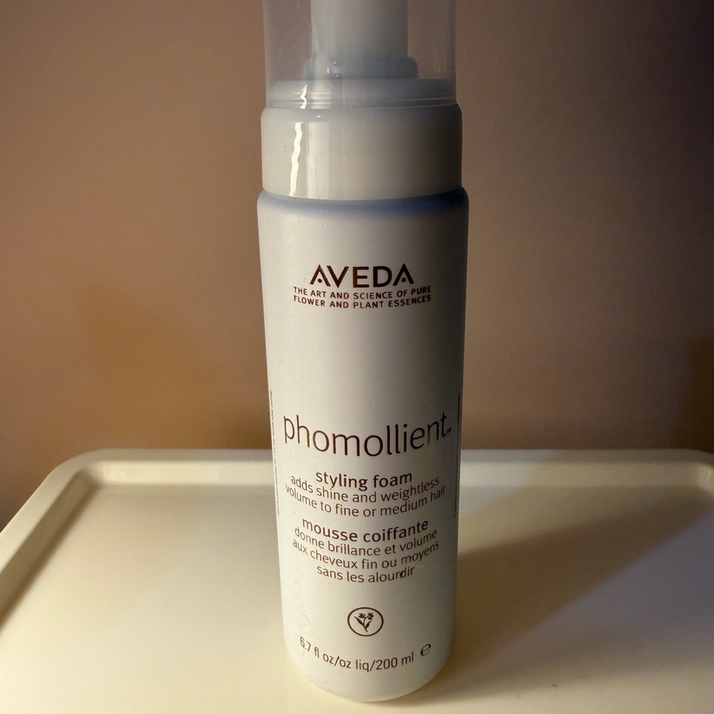 Aveda Phomollient Styling Foam hair mose